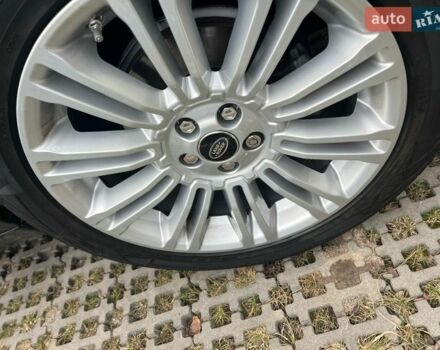 Черный Ленд Ровер Рендж Ровер Эвок, объемом двигателя 2.18 л и пробегом 262 тыс. км за 20600 $, фото 4 на Automoto.ua