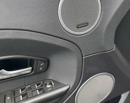 Черный Ленд Ровер Рендж Ровер Эвок, объемом двигателя 2.18 л и пробегом 170 тыс. км за 19990 $, фото 10 на Automoto.ua