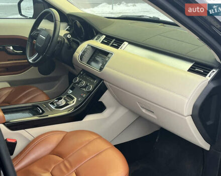 Чорний Ленд Ровер Рендж Ровер Евок, об'ємом двигуна 2 л та пробігом 146 тис. км за 13955 $, фото 5 на Automoto.ua