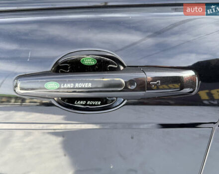 Чорний Ленд Ровер Рендж Ровер Евок, об'ємом двигуна 2.18 л та пробігом 182 тис. км за 18500 $, фото 27 на Automoto.ua