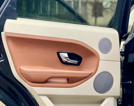 Черный Ленд Ровер Рендж Ровер Эвок, объемом двигателя 2 л и пробегом 145 тыс. км за 13995 $, фото 48 на Automoto.ua