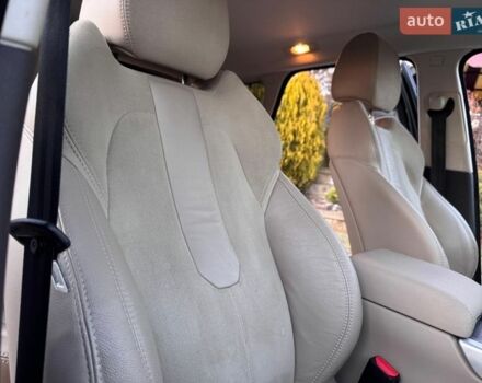 Чорний Ленд Ровер Рендж Ровер Евок, об'ємом двигуна 2 л та пробігом 255 тис. км за 12300 $, фото 15 на Automoto.ua