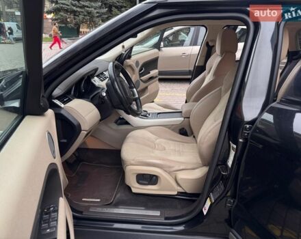 Черный Ленд Ровер Рендж Ровер Эвок, объемом двигателя 2 л и пробегом 255 тыс. км за 11700 $, фото 14 на Automoto.ua