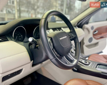 Чорний Ленд Ровер Рендж Ровер Евок, об'ємом двигуна 2 л та пробігом 145 тис. км за 13500 $, фото 41 на Automoto.ua