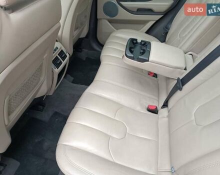 Чорний Ленд Ровер Рендж Ровер Евок, об'ємом двигуна 2 л та пробігом 89 тис. км за 14950 $, фото 34 на Automoto.ua