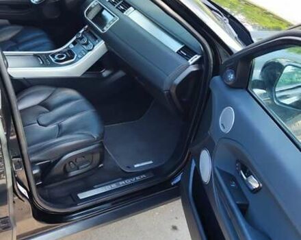 Чорний Ленд Ровер Рендж Ровер Евок, об'ємом двигуна 2 л та пробігом 105 тис. км за 22500 $, фото 2 на Automoto.ua