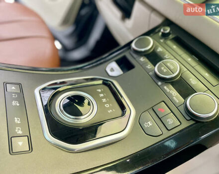 Чорний Ленд Ровер Рендж Ровер Евок, об'ємом двигуна 2 л та пробігом 145 тис. км за 13500 $, фото 29 на Automoto.ua