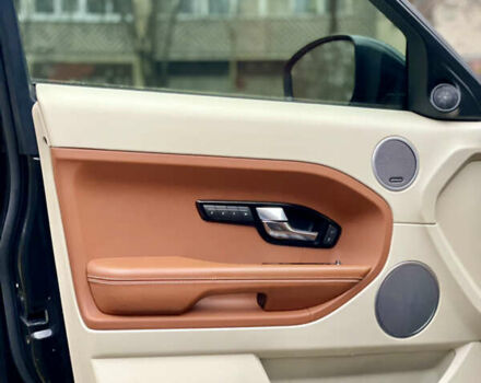 Черный Ленд Ровер Рендж Ровер Эвок, объемом двигателя 2 л и пробегом 145 тыс. км за 13995 $, фото 41 на Automoto.ua