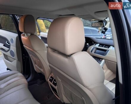 Черный Ленд Ровер Рендж Ровер Эвок, объемом двигателя 2 л и пробегом 255 тыс. км за 12300 $, фото 25 на Automoto.ua