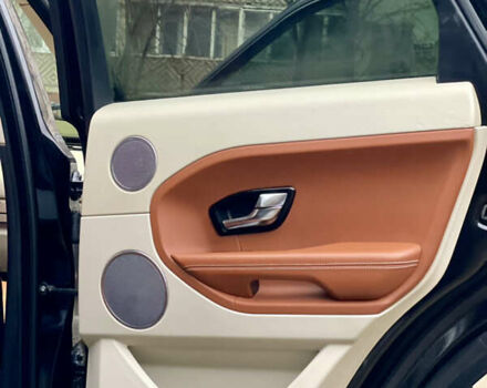 Черный Ленд Ровер Рендж Ровер Эвок, объемом двигателя 2 л и пробегом 145 тыс. км за 13995 $, фото 34 на Automoto.ua