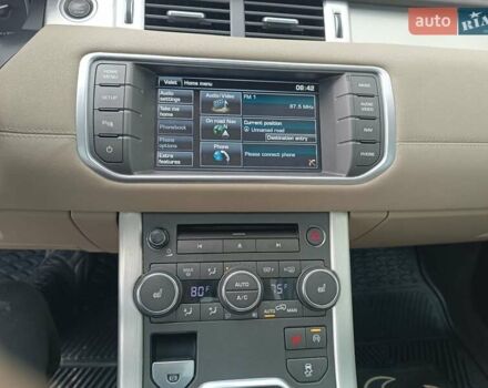 Чорний Ленд Ровер Рендж Ровер Евок, об'ємом двигуна 2 л та пробігом 89 тис. км за 14950 $, фото 9 на Automoto.ua