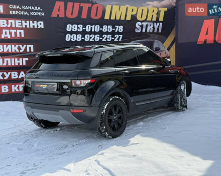 Чорний Ленд Ровер Рендж Ровер Евок, об'ємом двигуна 2.18 л та пробігом 182 тис. км за 18500 $, фото 6 на Automoto.ua
