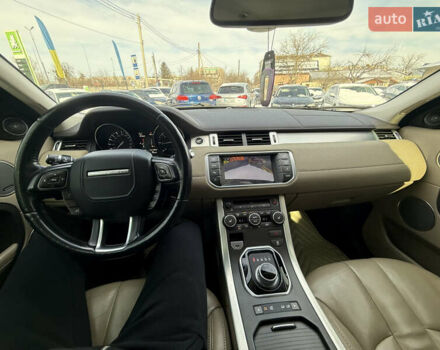 Чорний Ленд Ровер Рендж Ровер Евок, об'ємом двигуна 2.18 л та пробігом 182 тис. км за 18500 $, фото 26 на Automoto.ua