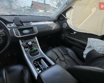 Черный Ленд Ровер Рендж Ровер Эвок, объемом двигателя 2.18 л и пробегом 170 тыс. км за 8700 $, фото 2 на Automoto.ua