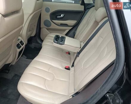 Чорний Ленд Ровер Рендж Ровер Евок, об'ємом двигуна 2 л та пробігом 89 тис. км за 14950 $, фото 6 на Automoto.ua