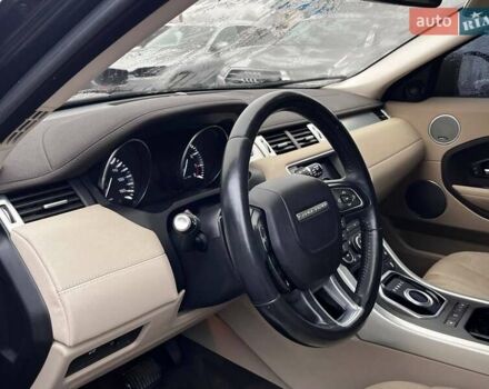 Чорний Ленд Ровер Рендж Ровер Евок, об'ємом двигуна 2 л та пробігом 144 тис. км за 11300 $, фото 16 на Automoto.ua