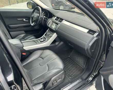 Чорний Ленд Ровер Рендж Ровер Евок, об'ємом двигуна 2 л та пробігом 151 тис. км за 15800 $, фото 19 на Automoto.ua