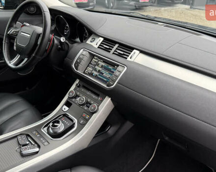 Черный Ленд Ровер Рендж Ровер Эвок, объемом двигателя 2.18 л и пробегом 230 тыс. км за 17750 $, фото 15 на Automoto.ua