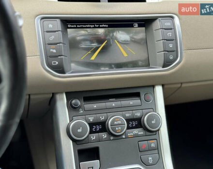 Ленд Ровер Рендж Ровер Эвок 2015 в Киеве на Automoto.ua Черный Ленд Ровер Рендж Ровер Эвок, объемом двигателя 2 л и пробегом 155 тыс. км за 19000 $, фото 40 на Automoto.ua