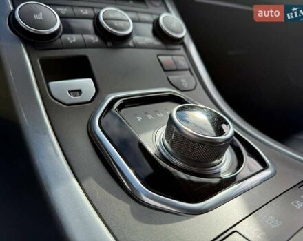 Чорний Ленд Ровер Рендж Ровер Евок, об'ємом двигуна 2 л та пробігом 111 тис. км за 12000 $, фото 49 на Automoto.ua