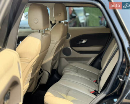 Ленд Ровер Рендж Ровер Эвок 2015 в Киеве на Automoto.ua Черный Ленд Ровер Рендж Ровер Эвок, объемом двигателя 2 л и пробегом 155 тыс. км за 19000 $, фото 35 на Automoto.ua