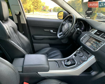 Чорний Ленд Ровер Рендж Ровер Евок, об'ємом двигуна 2 л та пробігом 162 тис. км за 14700 $, фото 7 на Automoto.ua