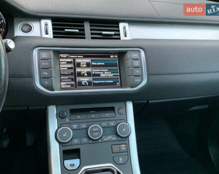 Чорний Ленд Ровер Рендж Ровер Евок, об'ємом двигуна 2 л та пробігом 162 тис. км за 14700 $, фото 11 на Automoto.ua