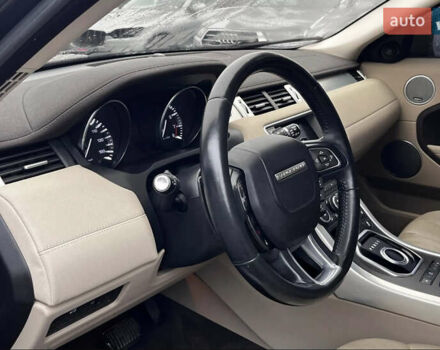 Чорний Ленд Ровер Рендж Ровер Евок, об'ємом двигуна 2 л та пробігом 144 тис. км за 12600 $, фото 12 на Automoto.ua