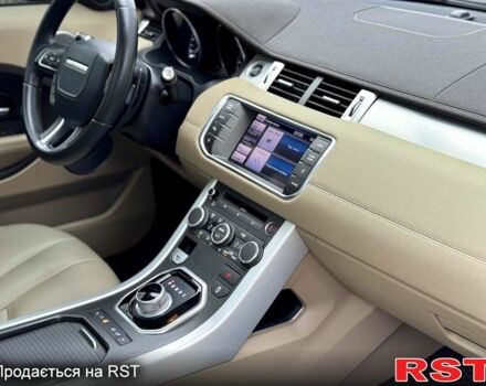 Чорний Ленд Ровер Рендж Ровер Евок, об'ємом двигуна 2 л та пробігом 149 тис. км за 17500 $, фото 9 на Automoto.ua