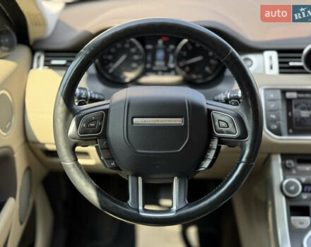 Ленд Ровер Рендж Ровер Эвок 2015 в Киеве на Automoto.ua Черный Ленд Ровер Рендж Ровер Эвок, объемом двигателя 2 л и пробегом 155 тыс. км за 19000 $, фото 30 на Automoto.ua