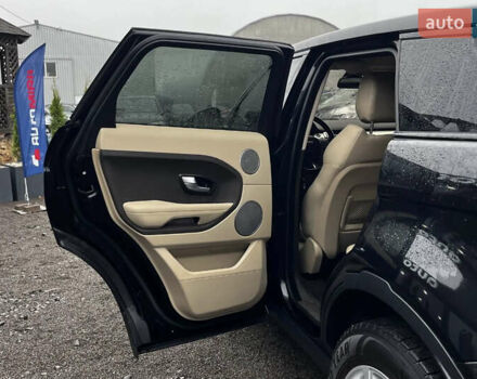 Чорний Ленд Ровер Рендж Ровер Евок, об'ємом двигуна 2 л та пробігом 144 тис. км за 12600 $, фото 14 на Automoto.ua