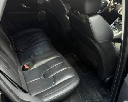 Черный Ленд Ровер Рендж Ровер Эвок, объемом двигателя 2.2 л и пробегом 141 тыс. км за 17000 $, фото 13 на Automoto.ua