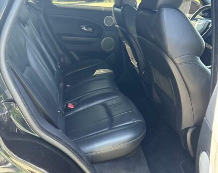 Чорний Ленд Ровер Рендж Ровер Евок, об'ємом двигуна 2 л та пробігом 77 тис. км за 20500 $, фото 4 на Automoto.ua