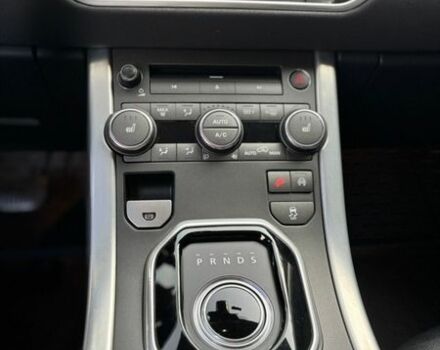 Черный Ленд Ровер Рендж Ровер Эвок, объемом двигателя 2.2 л и пробегом 141 тыс. км за 17000 $, фото 22 на Automoto.ua