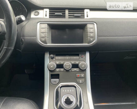 Черный Ленд Ровер Рендж Ровер Эвок, объемом двигателя 2 л и пробегом 159 тыс. км за 23000 $, фото 41 на Automoto.ua