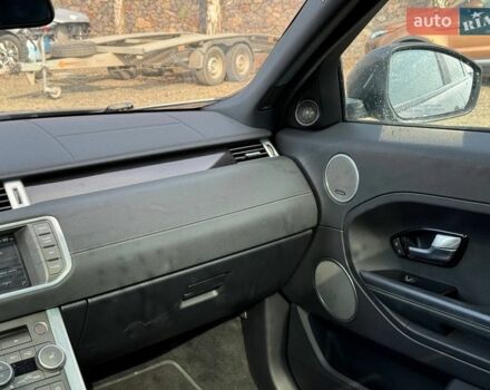 Черный Ленд Ровер Рендж Ровер Эвок, объемом двигателя 2 л и пробегом 164 тыс. км за 12300 $, фото 7 на Automoto.ua