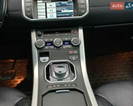 Чорний Ленд Ровер Рендж Ровер Евок, об'ємом двигуна 2 л та пробігом 151 тис. км за 15700 $, фото 10 на Automoto.ua