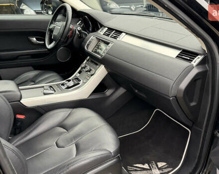 Черный Ленд Ровер Рендж Ровер Эвок, объемом двигателя 2.18 л и пробегом 230 тыс. км за 17750 $, фото 18 на Automoto.ua