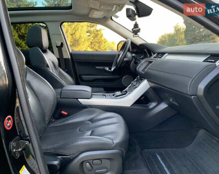 Ленд Ровер Рендж Ровер Евок 2015 у Дубно на Automoto.ua Чорний Ленд Ровер Рендж Ровер Евок, об'ємом двигуна 2 л та пробігом 162 тис. км за 14800 $, фото 13 на Automoto.ua