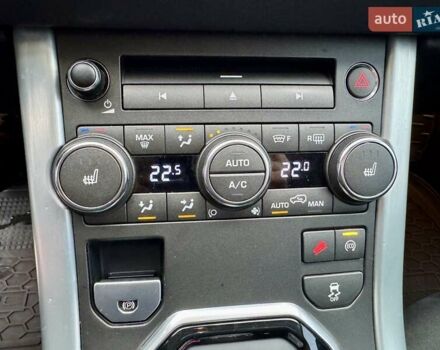 Черный Ленд Ровер Рендж Ровер Эвок, объемом двигателя 2 л и пробегом 143 тыс. км за 18900 $, фото 54 на Automoto.ua