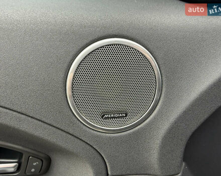 Черный Ленд Ровер Рендж Ровер Эвок, объемом двигателя 2 л и пробегом 160 тыс. км за 16000 $, фото 4 на Automoto.ua