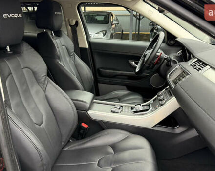 Черный Ленд Ровер Рендж Ровер Эвок, объемом двигателя 2.18 л и пробегом 230 тыс. км за 17750 $, фото 17 на Automoto.ua