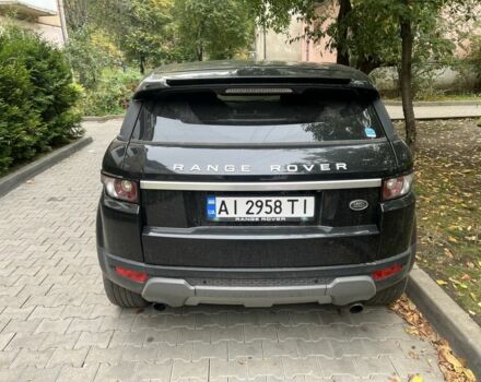 Чорний Ленд Ровер Рендж Ровер Евок, об'ємом двигуна 2 л та пробігом 274 тис. км за 15209 $, фото 6 на Automoto.ua
