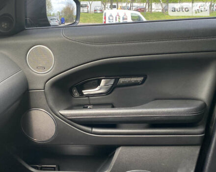 Черный Ленд Ровер Рендж Ровер Эвок, объемом двигателя 2 л и пробегом 159 тыс. км за 23000 $, фото 30 на Automoto.ua