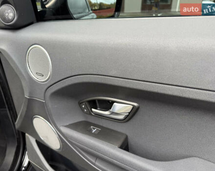 Черный Ленд Ровер Рендж Ровер Эвок, объемом двигателя 2 л и пробегом 160 тыс. км за 16000 $, фото 7 на Automoto.ua