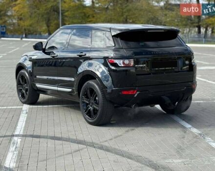 Черный Ленд Ровер Рендж Ровер Эвок, объемом двигателя 2 л и пробегом 111 тыс. км за 20000 $, фото 3 на Automoto.ua