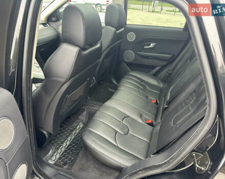 Чорний Ленд Ровер Рендж Ровер Евок, об'ємом двигуна 2 л та пробігом 151 тис. км за 15800 $, фото 16 на Automoto.ua