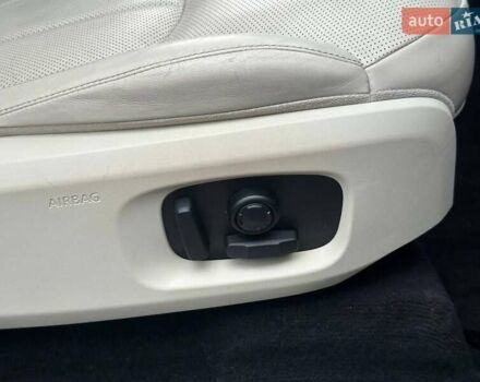 Черный Ленд Ровер Рендж Ровер Эвок, объемом двигателя 2 л и пробегом 169 тыс. км за 13900 $, фото 11 на Automoto.ua