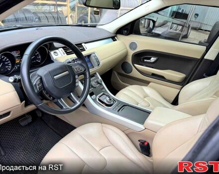 Черный Ленд Ровер Рендж Ровер Эвок, объемом двигателя 2 л и пробегом 149 тыс. км за 17500 $, фото 6 на Automoto.ua