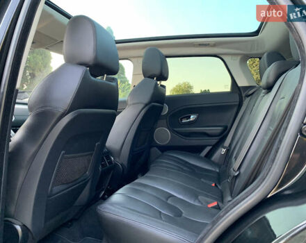 Чорний Ленд Ровер Рендж Ровер Евок, об'ємом двигуна 2 л та пробігом 162 тис. км за 14700 $, фото 9 на Automoto.ua